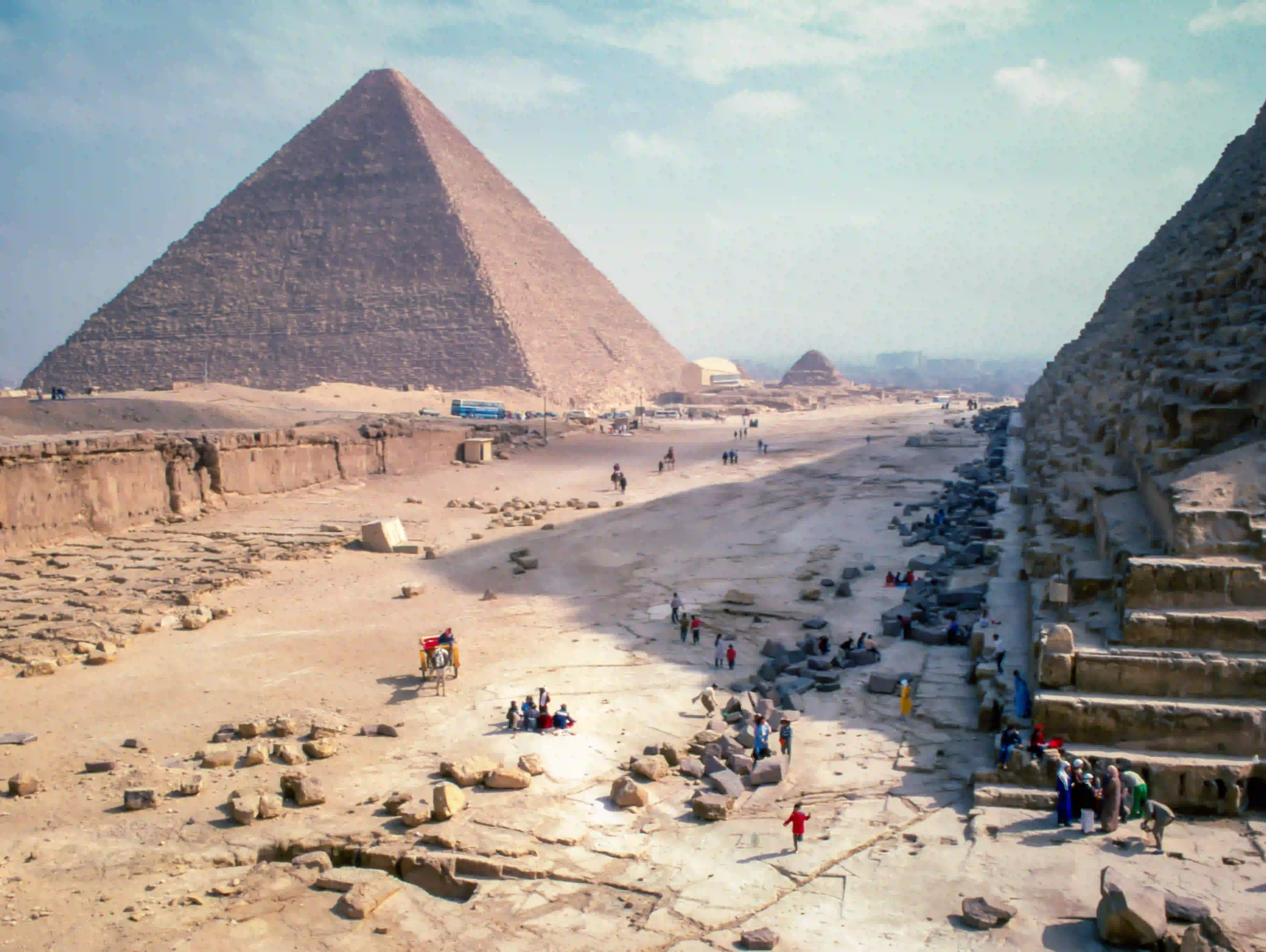 Giza, Pyramids, 5 G Egypt Travel Booking.webp